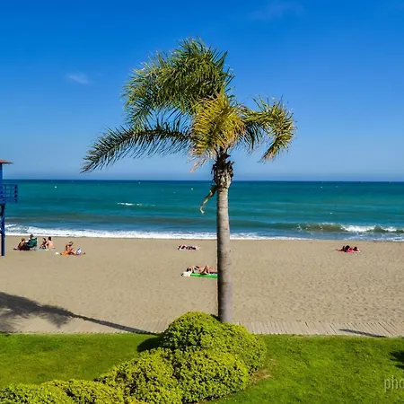 714 Iris - Vista Al Mar - Cerca De Tren, Restaurantes, Tiendas - Playa A 10 Min Caminando Apartament *