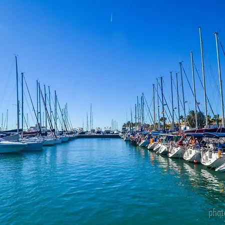 714 Iris - Vista Al Mar - Cerca De Tren, Restaurantes, Tiendas - Playa A 10 Min Caminando *